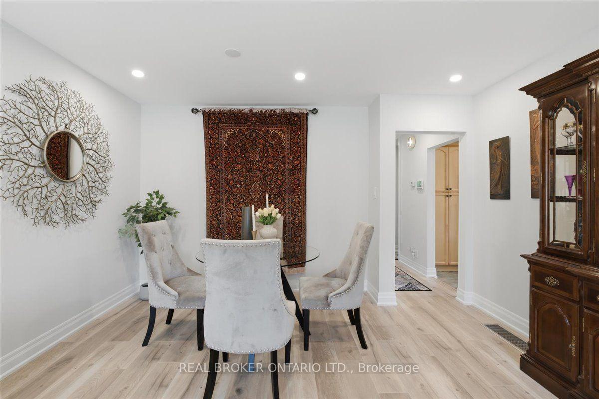 Photo 5 of 1331 Tatra Drive, Pickering, Bay Ridges — HOMEH