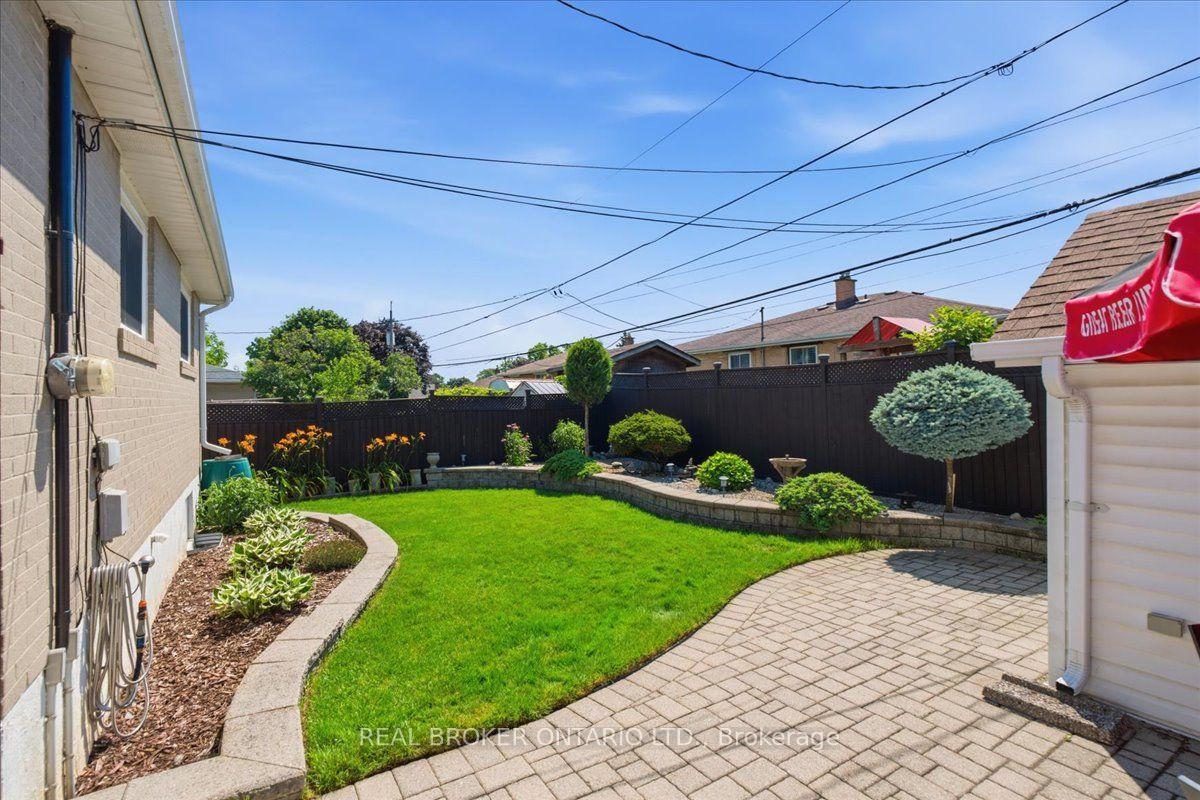 Photo 21 of 1331 Tatra Drive, Pickering, Bay Ridges — HOMEH