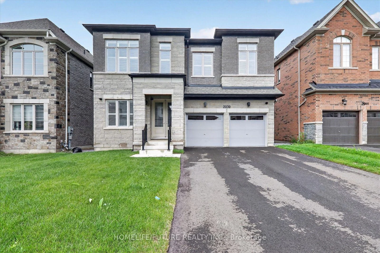 Photo 1 of 2939 Grindstone Crescent, Pickering, Rural Pickering — HOMEH