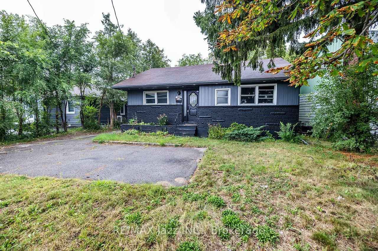 Photo 3 of 1500 Simcoe Street N, Oshawa, Samac — HOMEH