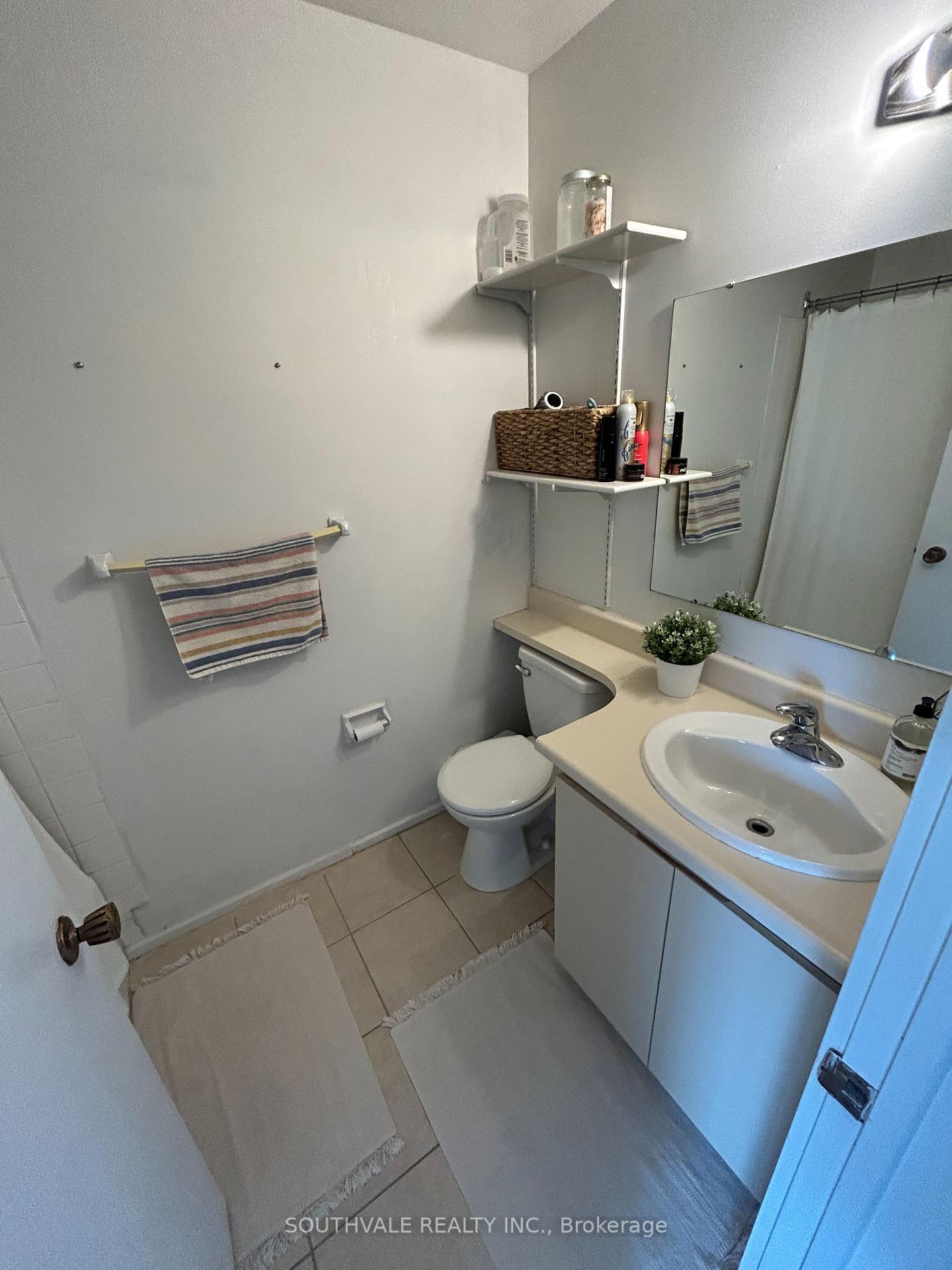 Photo 20 of Unit 19, 209 Escarpment Crescent, Collingwood — HOMEH