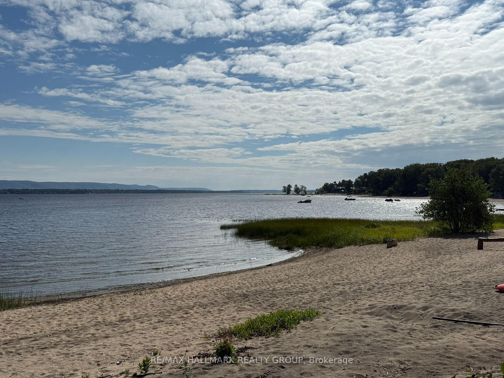 Photo 32 of 488 Bayview Drive, Ottawa, Constance Bay — HOMEH