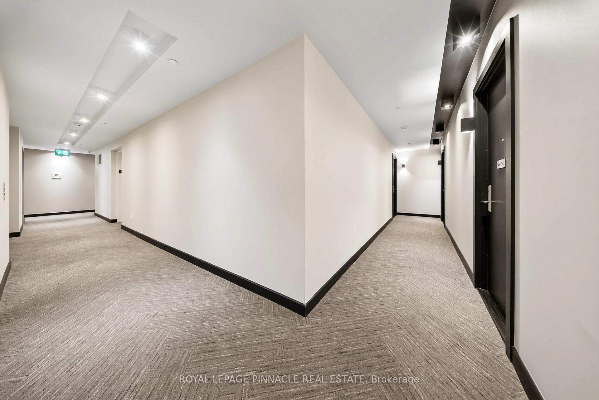 Photo 9 of Unit 2002, 8 Eglinton Avenue E, Toronto, Mount Pleasant West — HOMEH