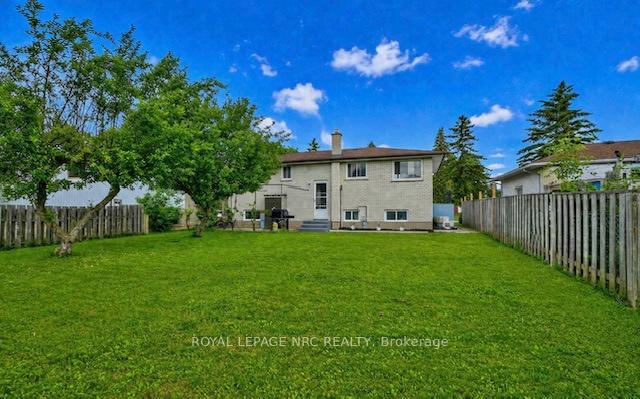 Photo 5 of 23 Northgate Drive, Welland, N. Welland — HOMEH
