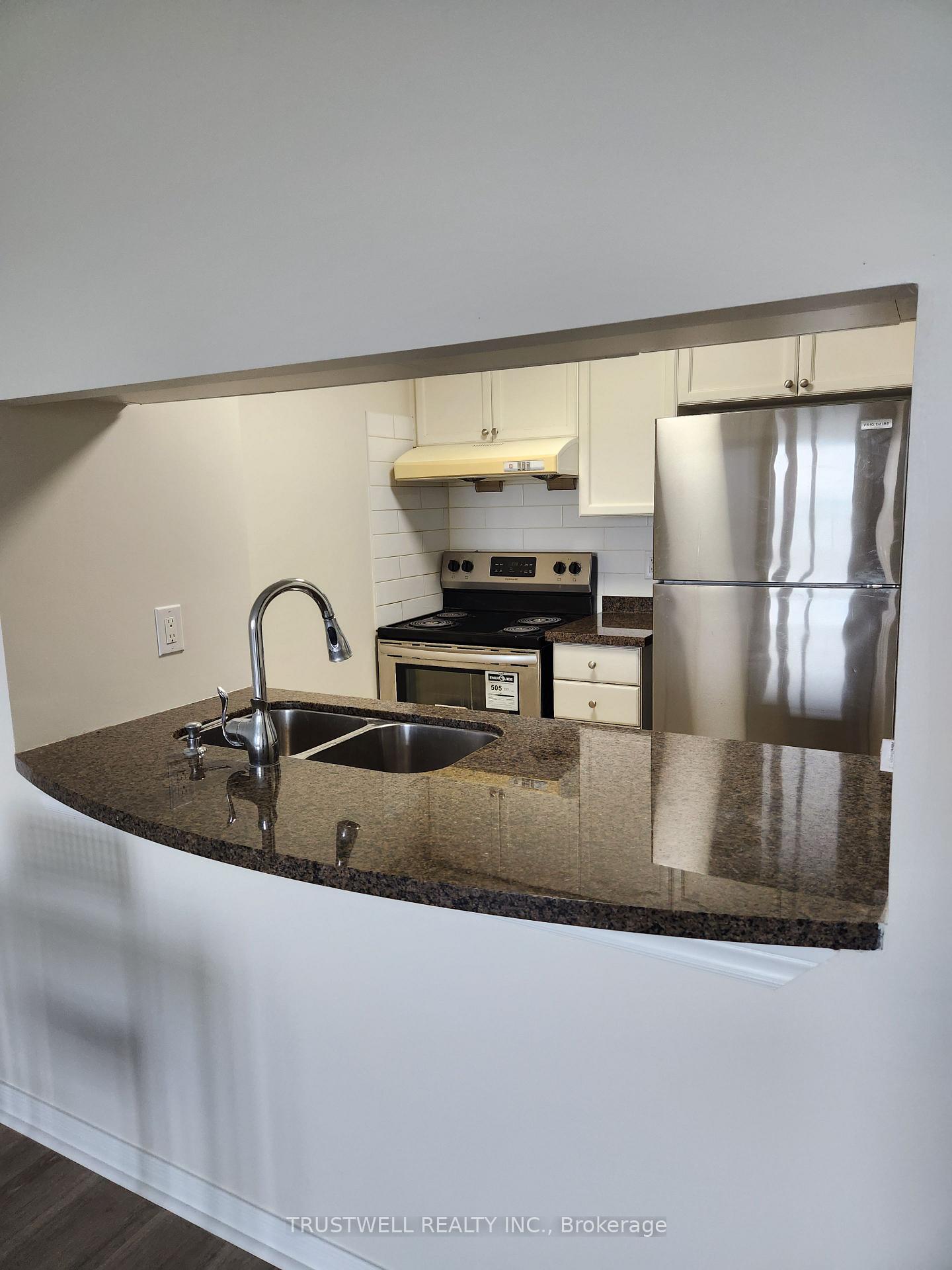 Front of Unit 1508, 8 Hillcrest Avenue