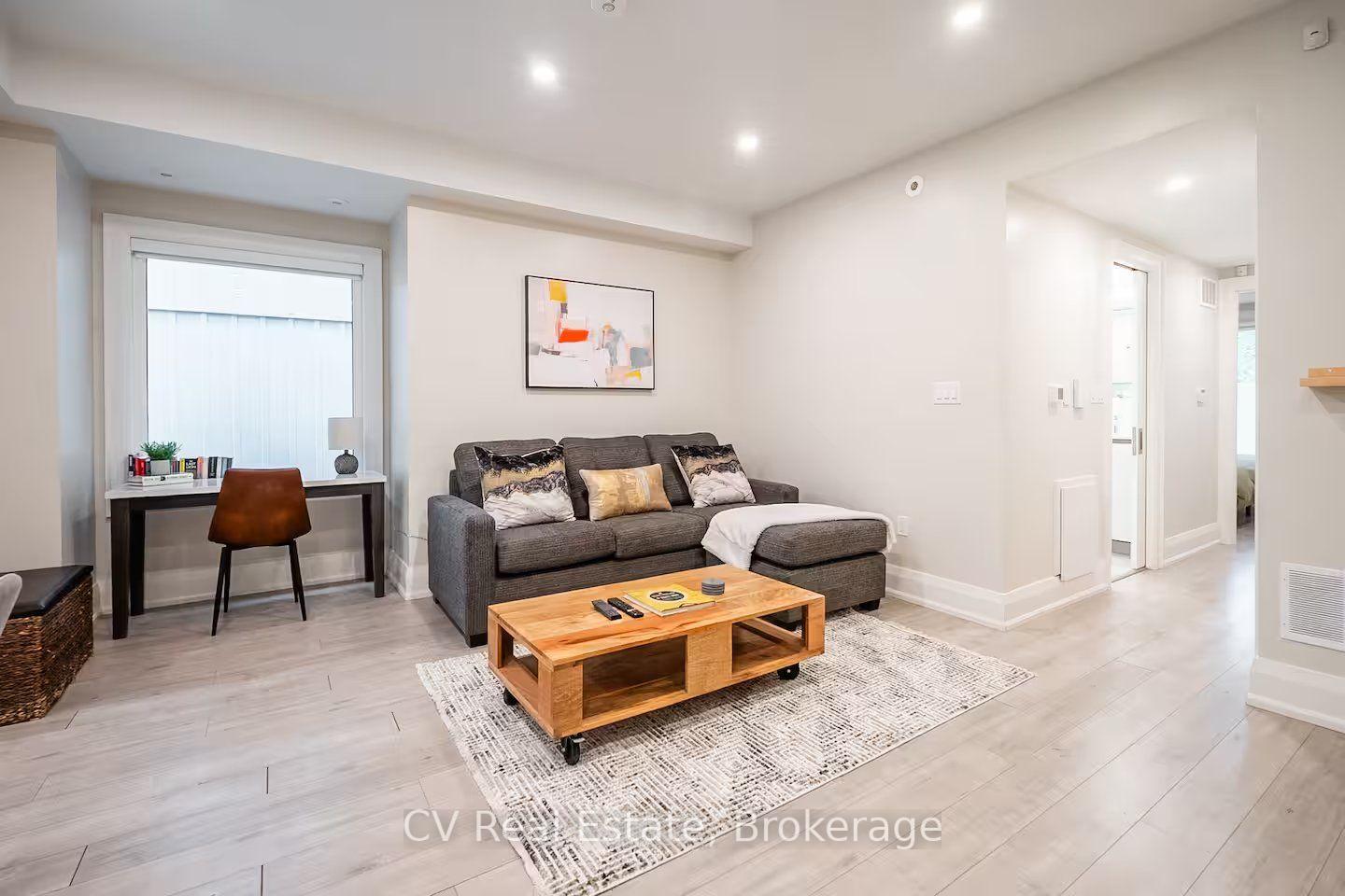 Photo 3 of Unit 2, 207 Perth Avenue, Toronto, Dovercourt-Wallace Emerson-Junction — HOMEH