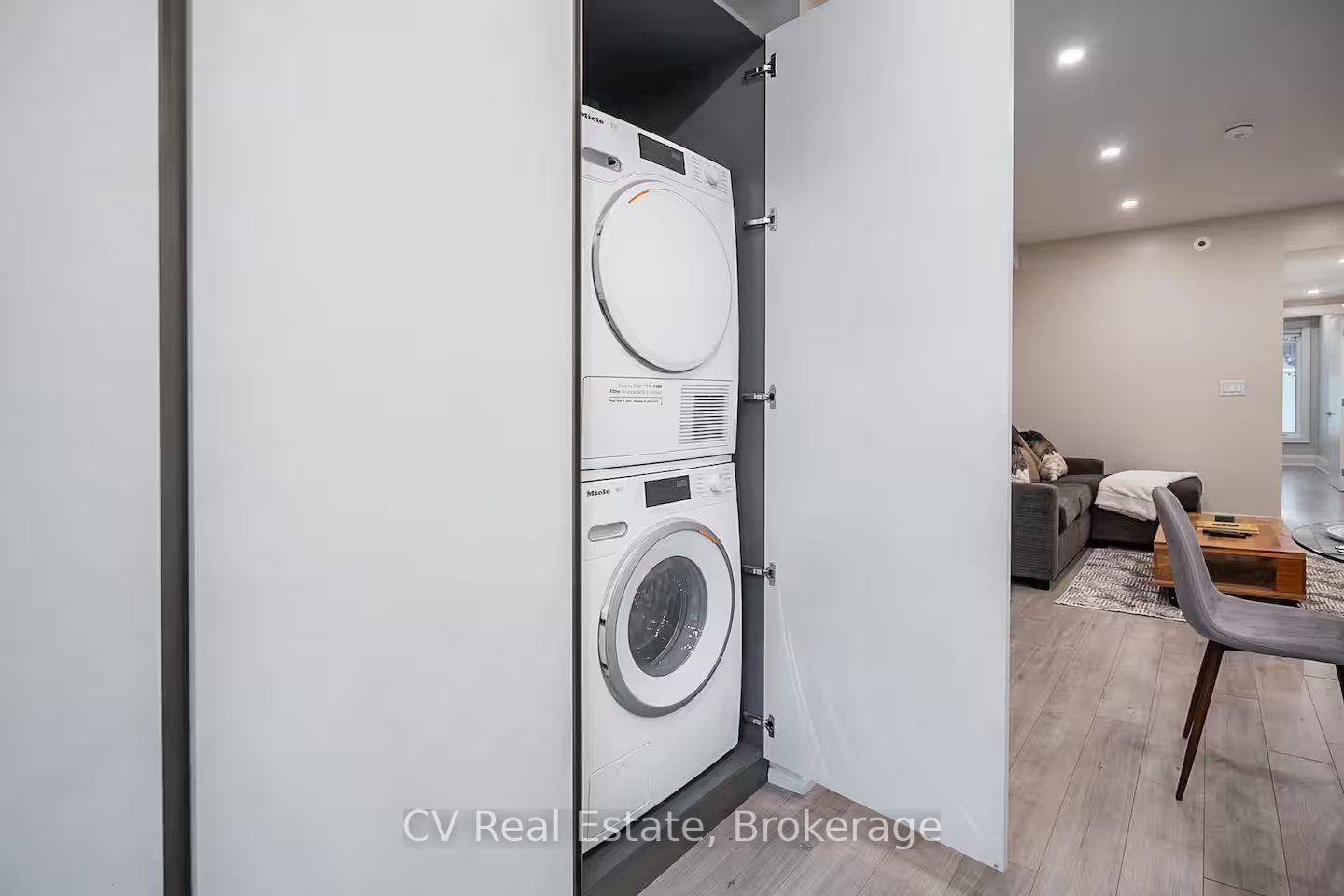 Photo 9 of Unit 2, 207 Perth Avenue, Toronto, Dovercourt-Wallace Emerson-Junction — HOMEH