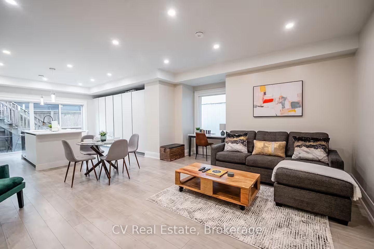 Photo 6 of Unit 2, 207 Perth Avenue, Toronto, Dovercourt-Wallace Emerson-Junction — HOMEH