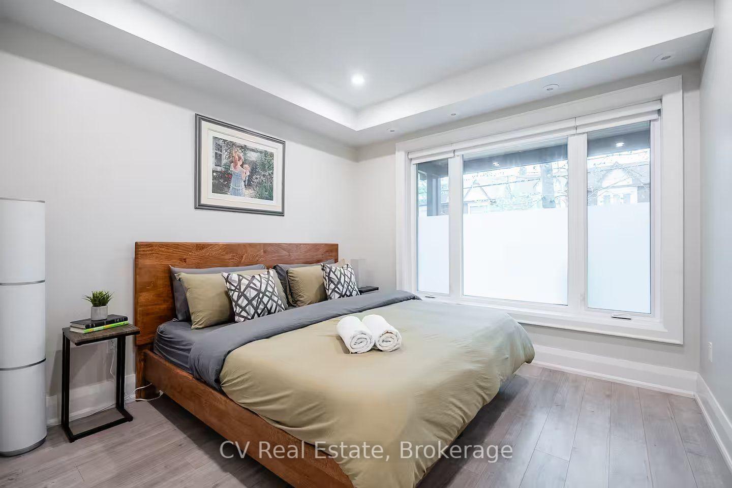 Photo 13 of Unit 2, 207 Perth Avenue, Toronto, Dovercourt-Wallace Emerson-Junction — HOMEH