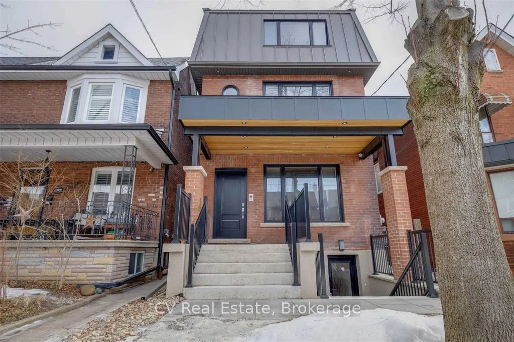 Photo 2 of Unit 2, 207 Perth Avenue, Toronto, Dovercourt-Wallace Emerson-Junction — HOMEH