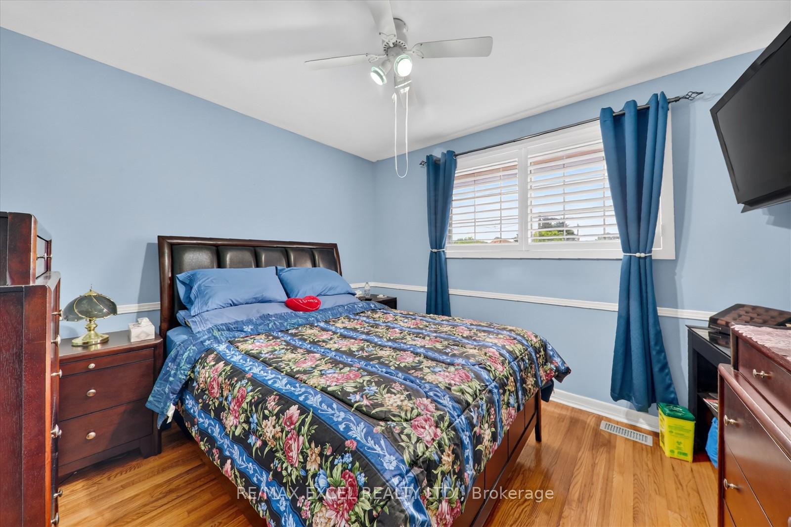 Photo 12 of 62 Sundance Crescent, Scarborough, Woburn — HOMEH