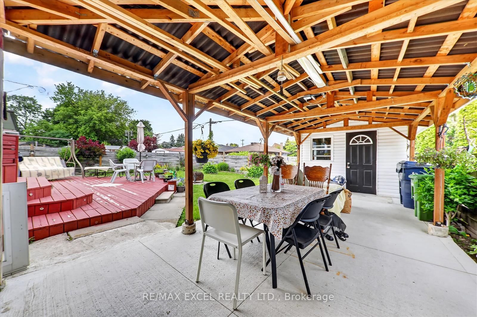 Photo 34 of 62 Sundance Crescent, Scarborough, Woburn — HOMEH