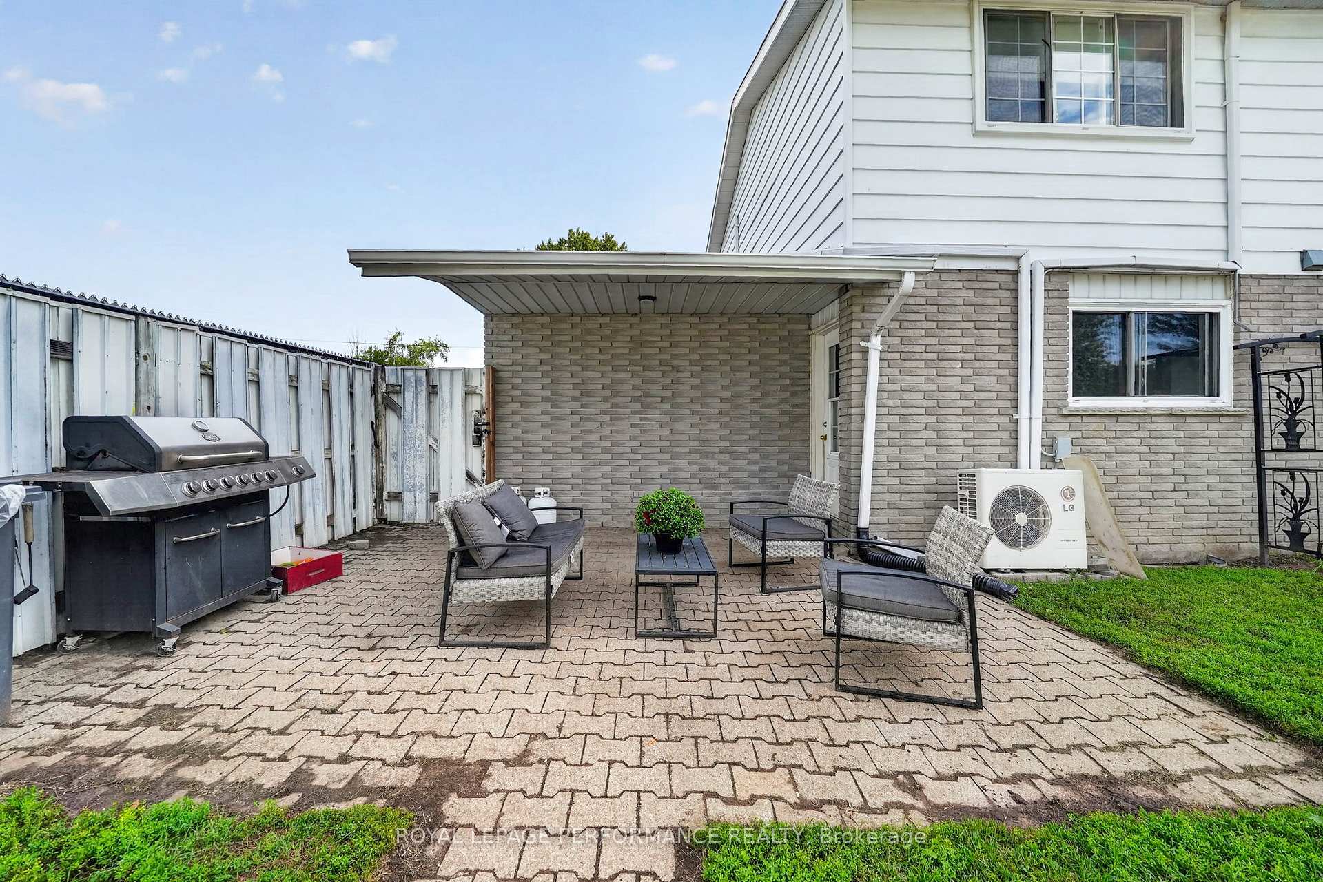 Photo 40 of 1824 Elgin Street, Cornwall, Cornwall — HOMEH