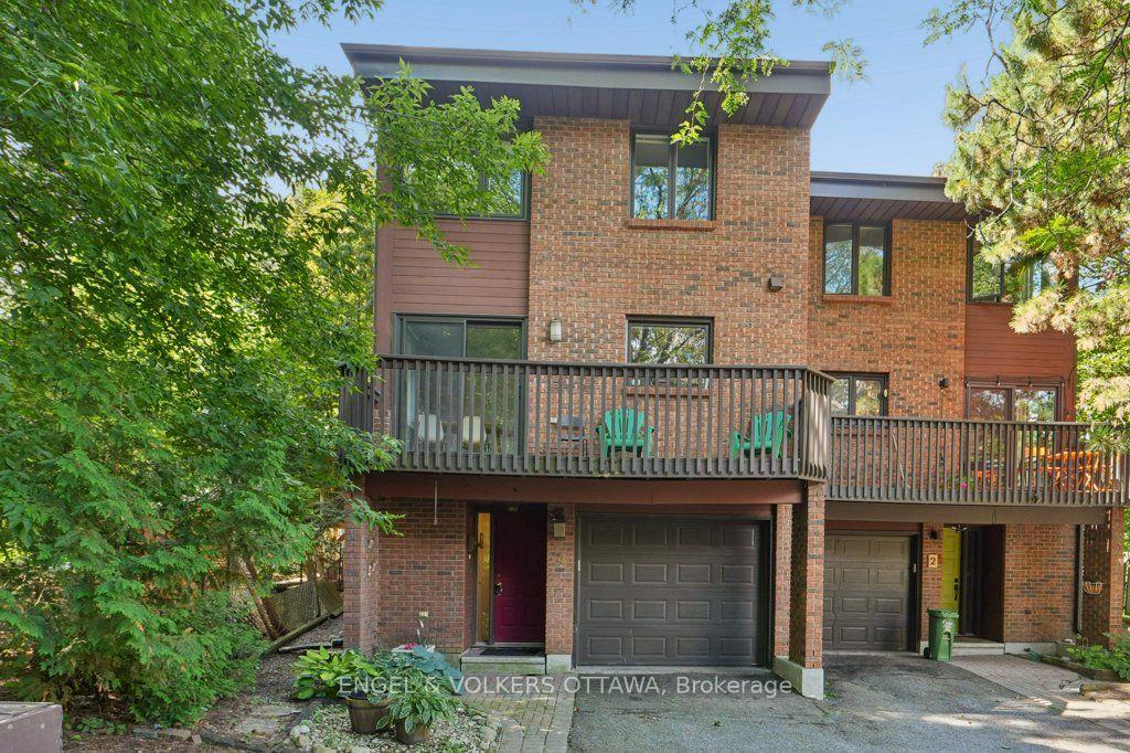 Photo of Unit 4, 535 Hilson Avenue