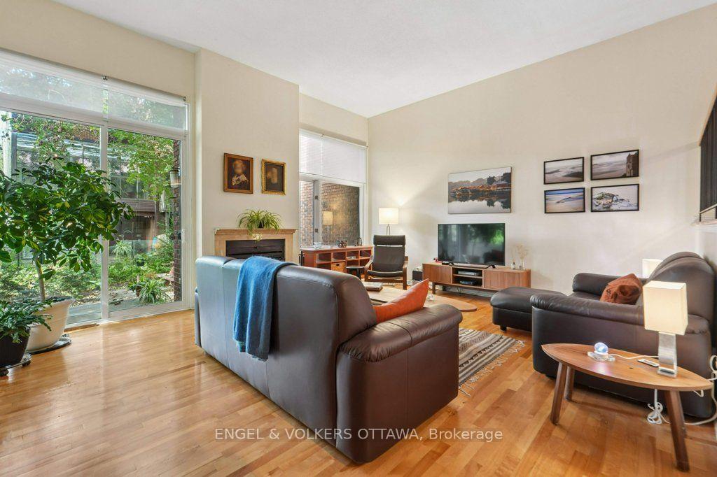 Photo 7 of Unit 4, 535 Hilson Avenue, Ottawa, Westboro/Hampton Park — HOMEH