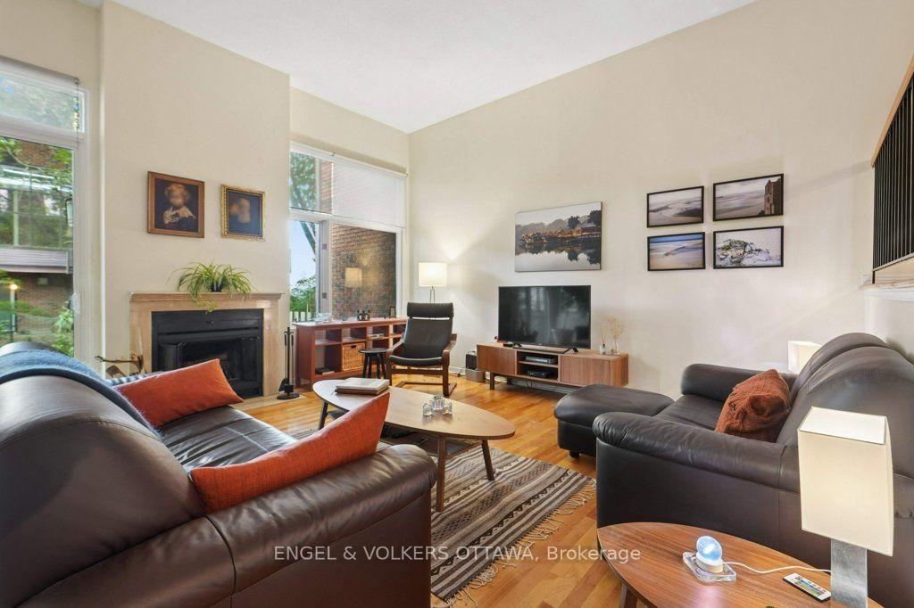 Photo 8 of Unit 4, 535 Hilson Avenue, Ottawa, Westboro/Hampton Park — HOMEH
