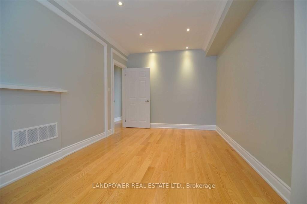 Photo 6 of Unit Main, 140 Manning Avenue, Toronto, Trinity-Bellwoods — HOMEH