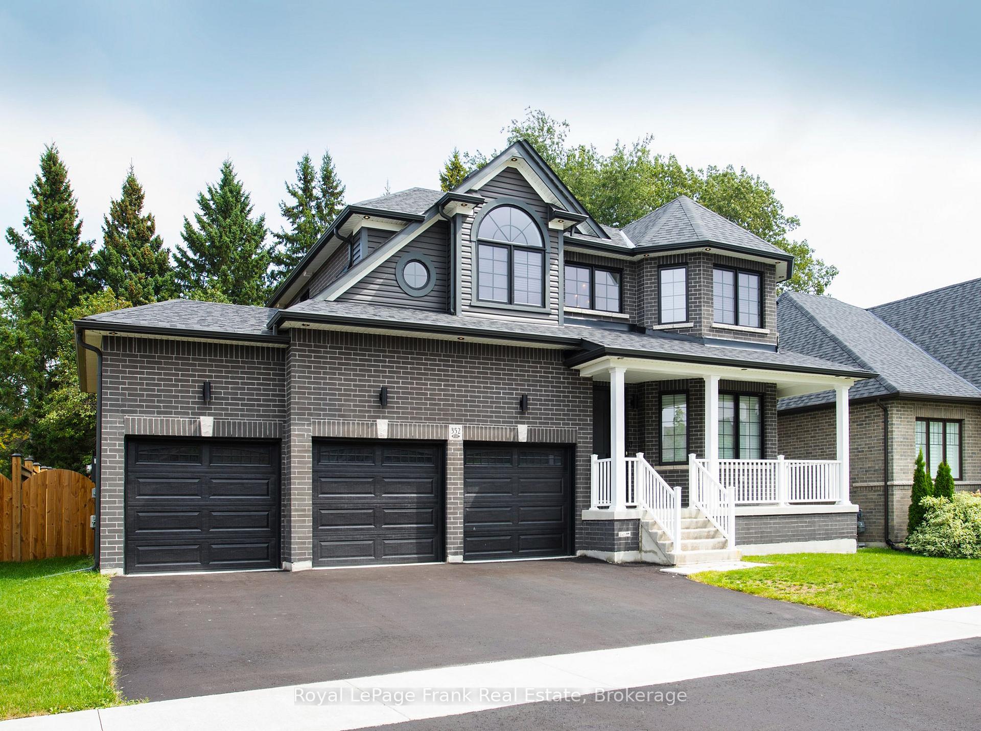 Photo 1 of 352 Northglen Boulevard, Clarington, Bowmanville — HOMEH