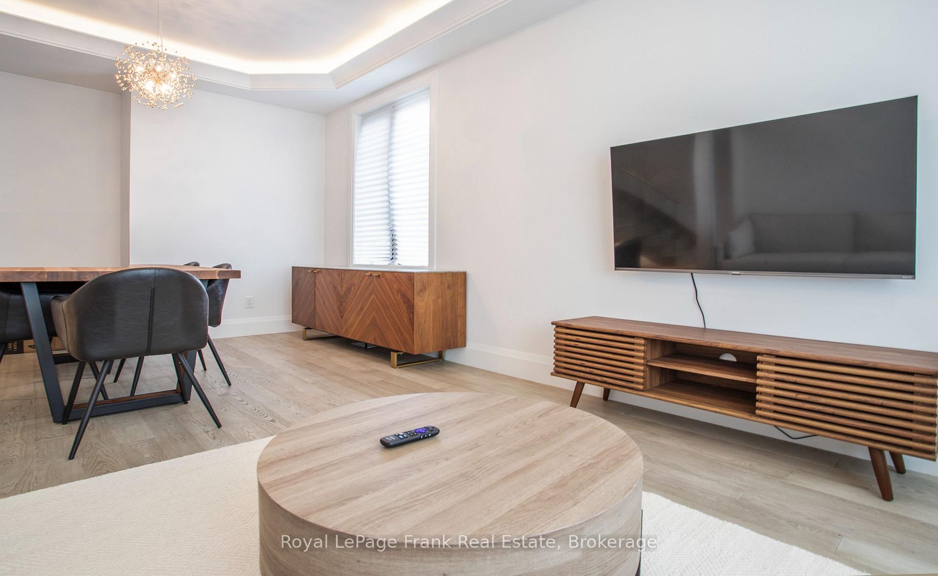Photo 7 of 352 Northglen Boulevard, Clarington, Bowmanville — HOMEH