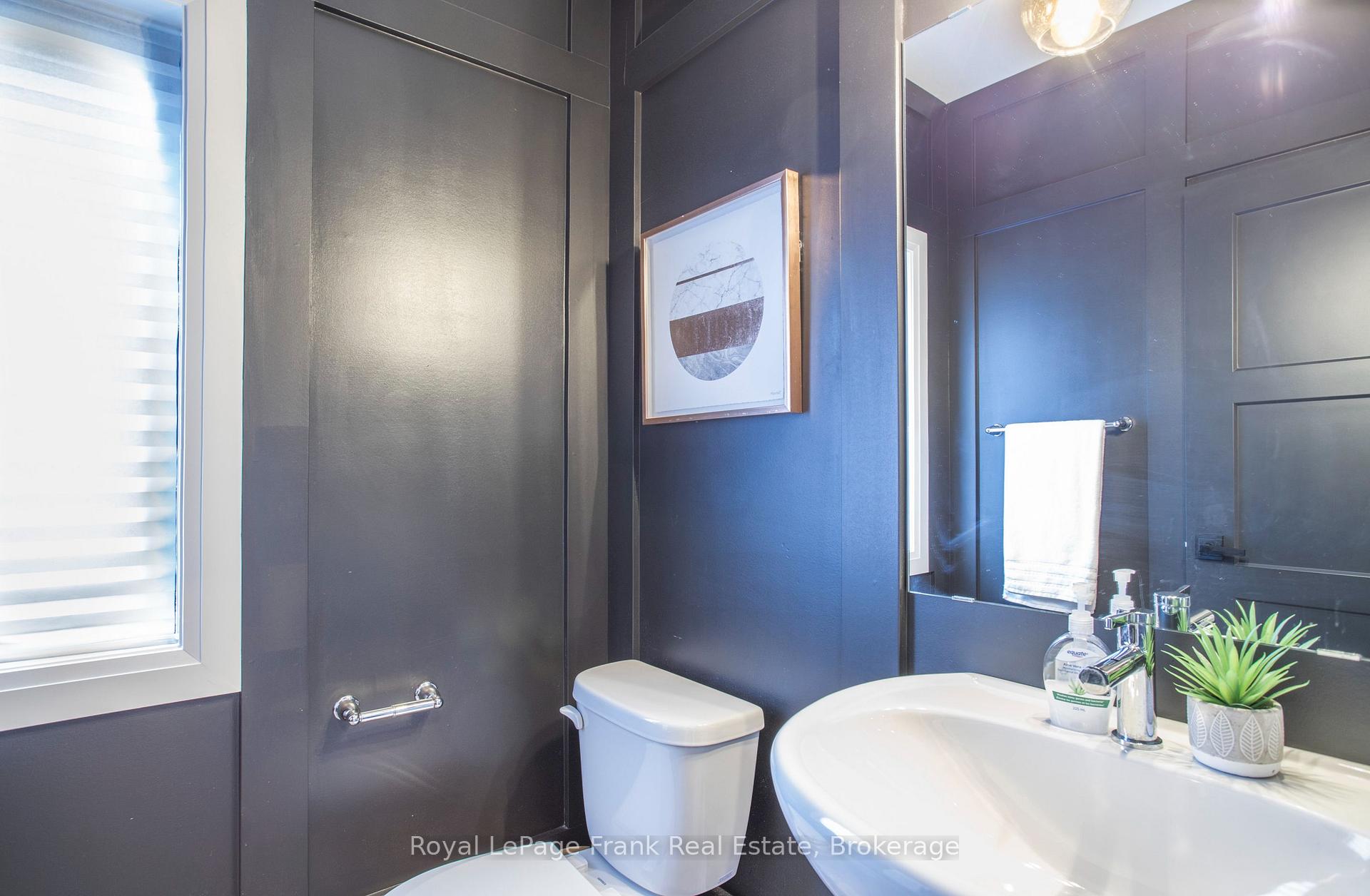 Photo 21 of 352 Northglen Boulevard, Clarington, Bowmanville — HOMEH