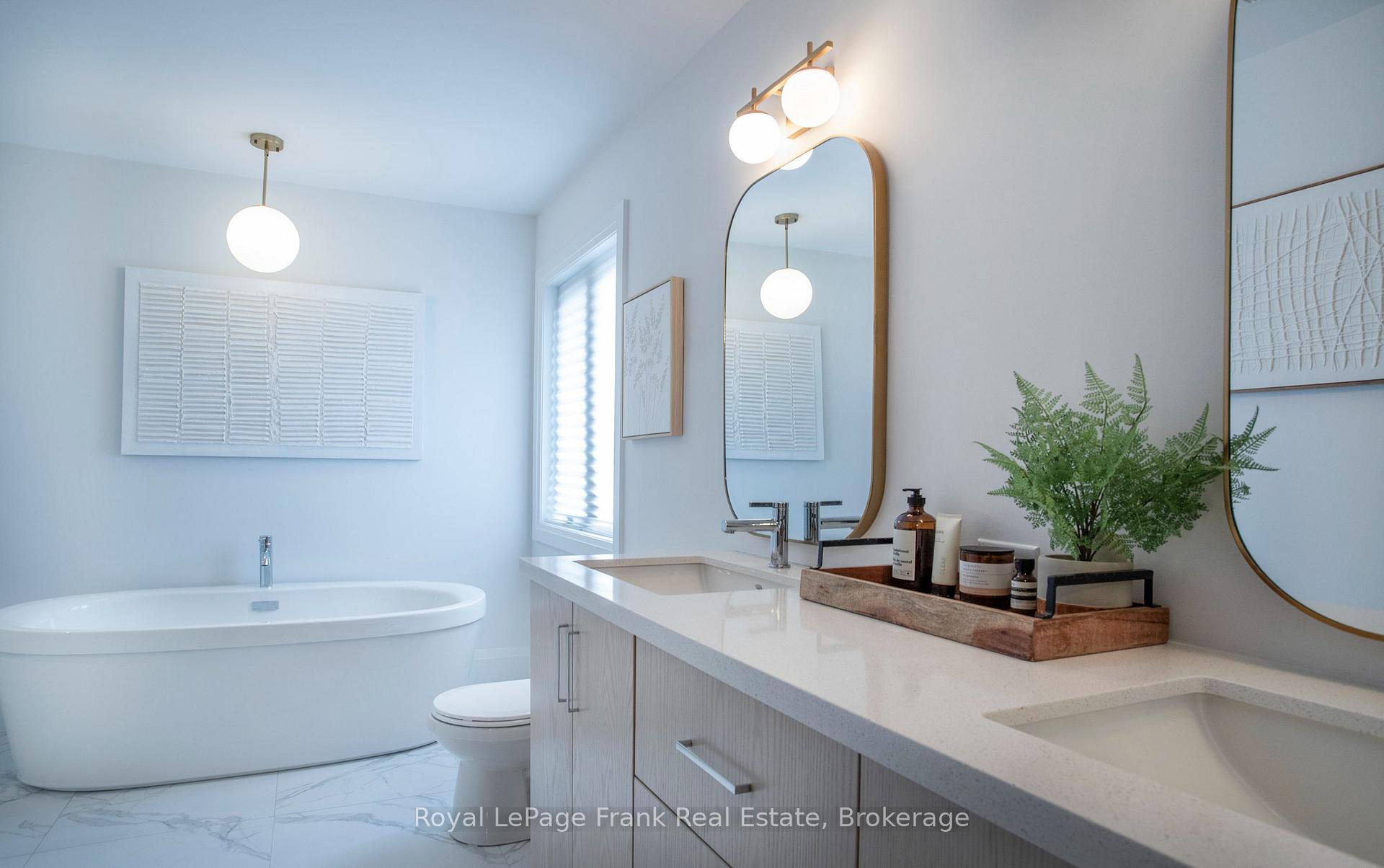 Photo 28 of 352 Northglen Boulevard, Clarington, Bowmanville — HOMEH