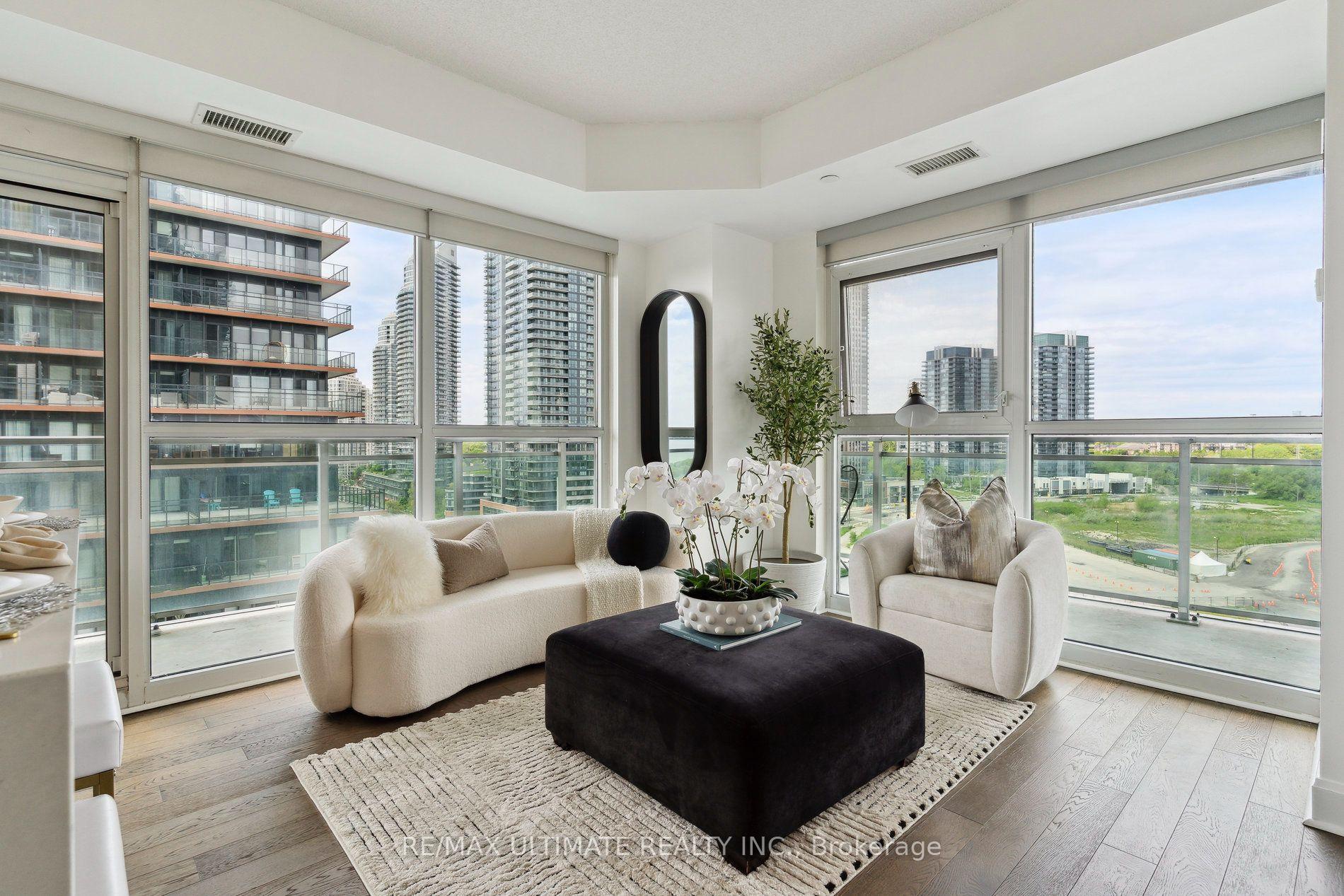 Photo 10 of Unit 1003, 33 Shore Breeze Drive, Etobicoke, Mimico — HOMEH