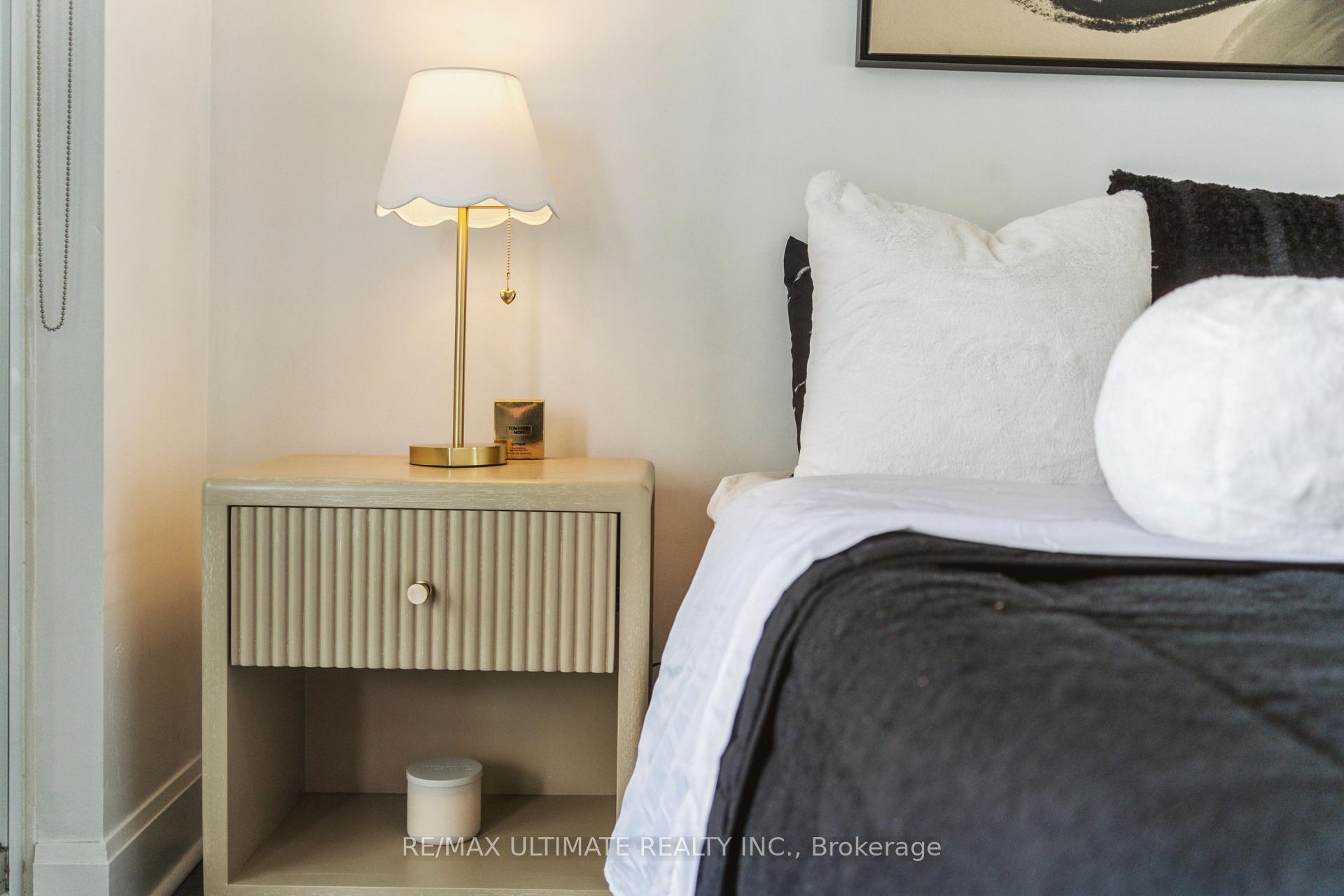 Photo 16 of Unit 1003, 33 Shore Breeze Drive, Etobicoke, Mimico — HOMEH
