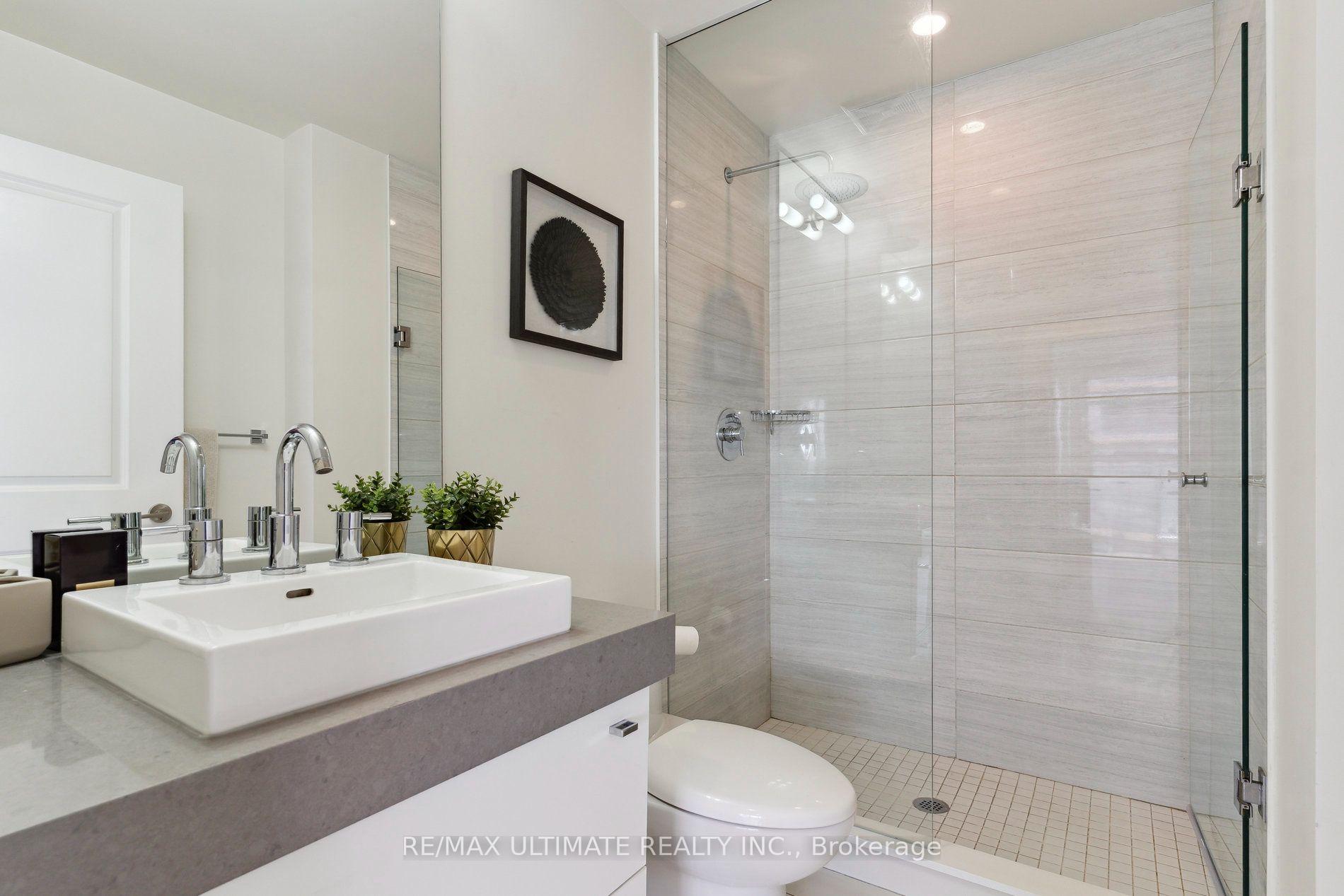 Photo 20 of Unit 1003, 33 Shore Breeze Drive, Etobicoke, Mimico — HOMEH