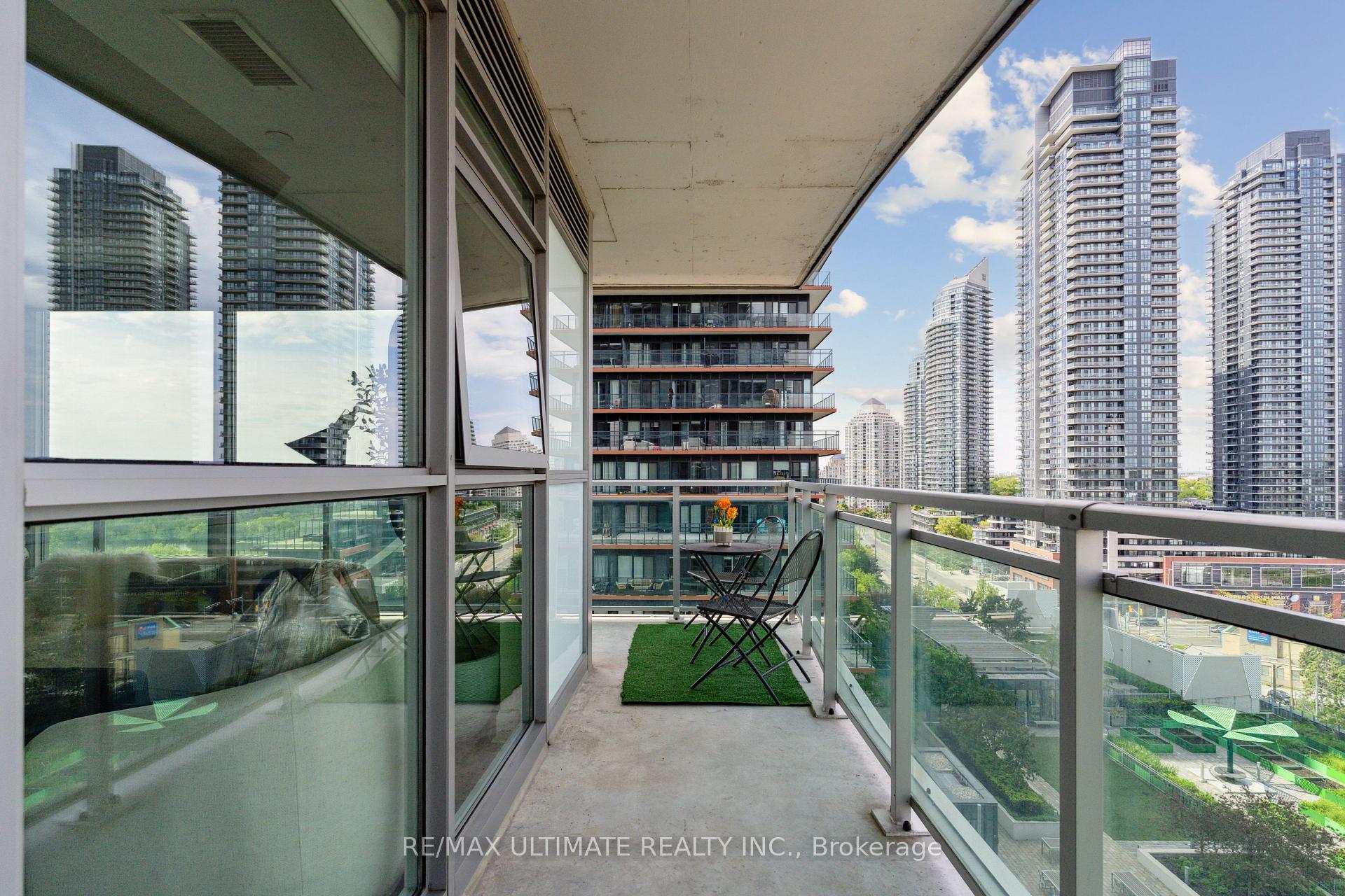 Photo 23 of Unit 1003, 33 Shore Breeze Drive, Etobicoke, Mimico — HOMEH