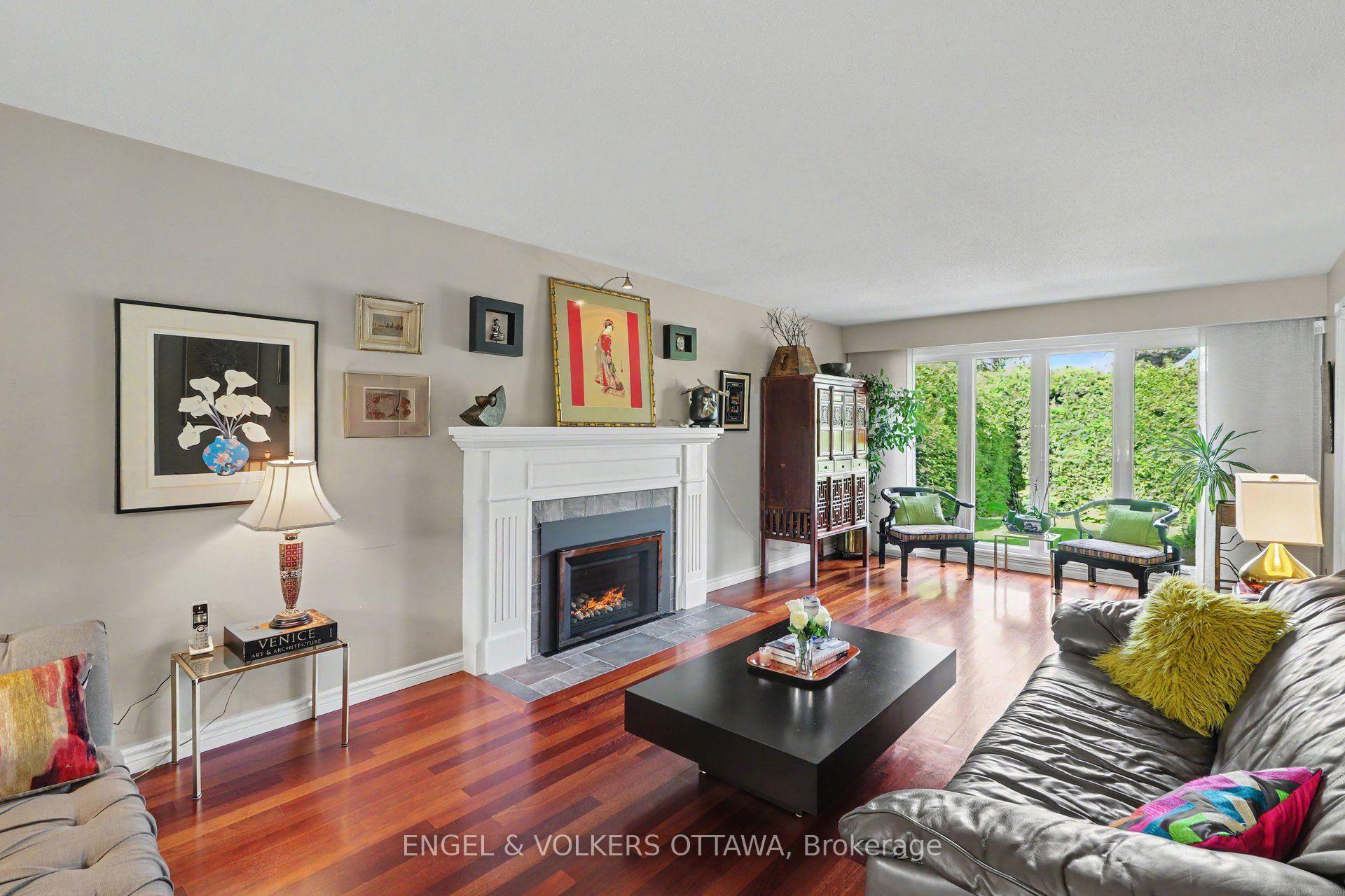 Photo 11 of 1941 Naskapi Drive, Ottawa, Beaconwood — HOMEH
