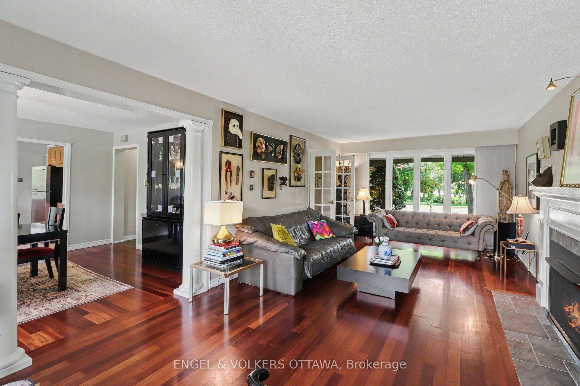 Photo 14 of 1941 Naskapi Drive, Ottawa, Beaconwood — HOMEH