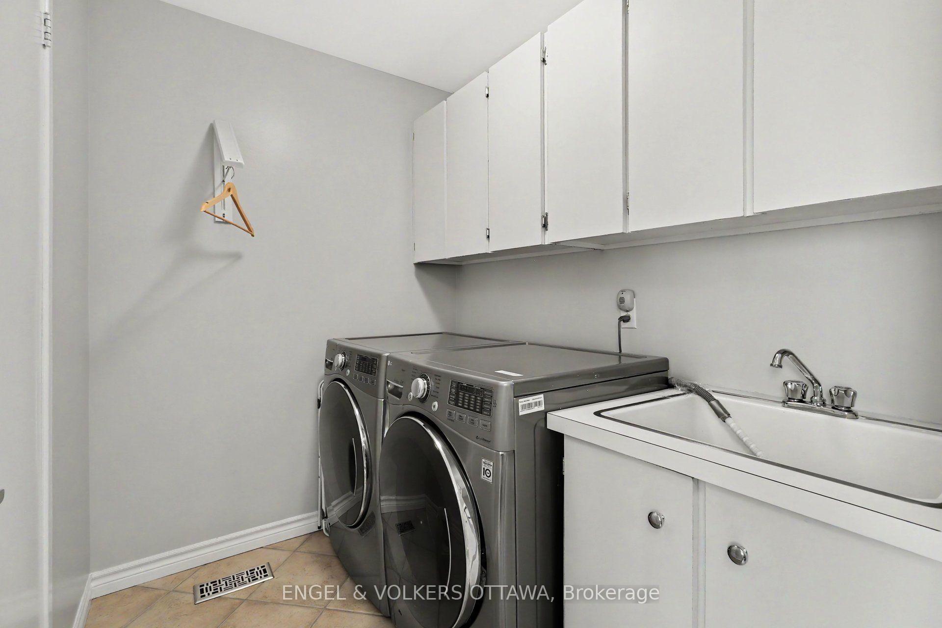 Photo 22 of 1941 Naskapi Drive, Ottawa, Beaconwood — HOMEH