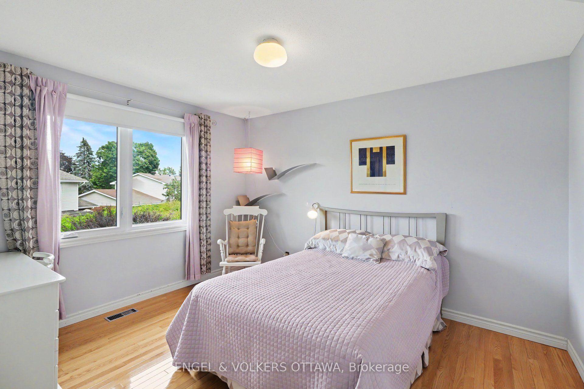 Photo 30 of 1941 Naskapi Drive, Ottawa, Beaconwood — HOMEH