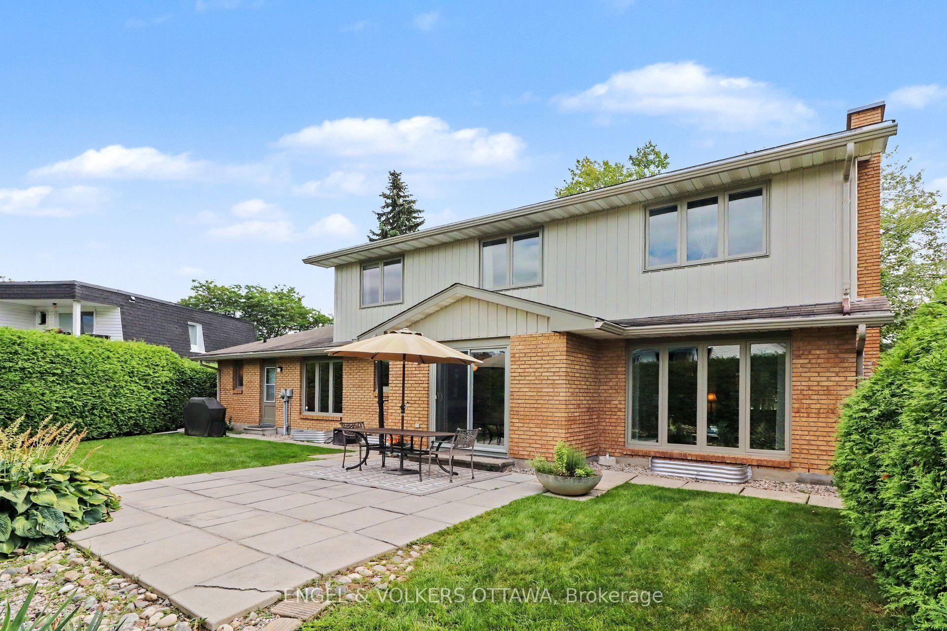 Photo 34 of 1941 Naskapi Drive, Ottawa, Beaconwood — HOMEH