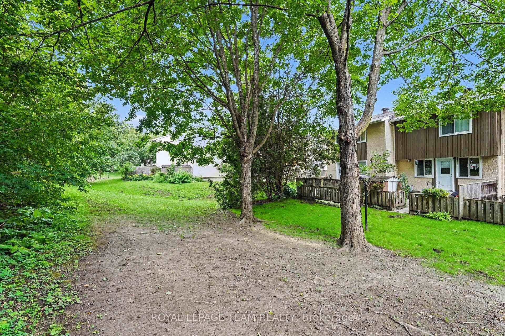 Photo 16 of Unit 75, 1328 Lassiter Terrace, Ottawa, Beaconwood — HOMEH