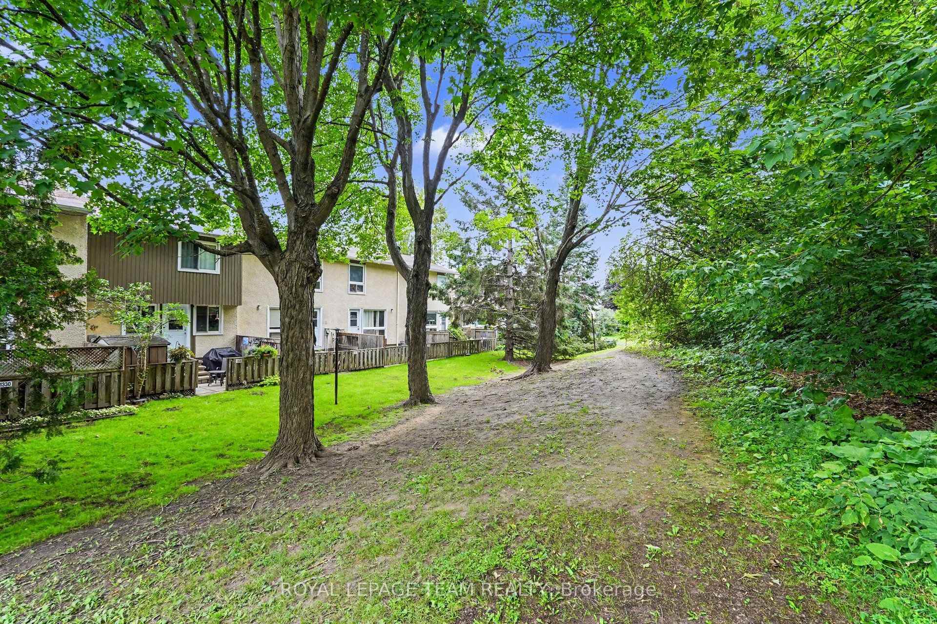 Photo 17 of Unit 75, 1328 Lassiter Terrace, Ottawa, Beaconwood — HOMEH