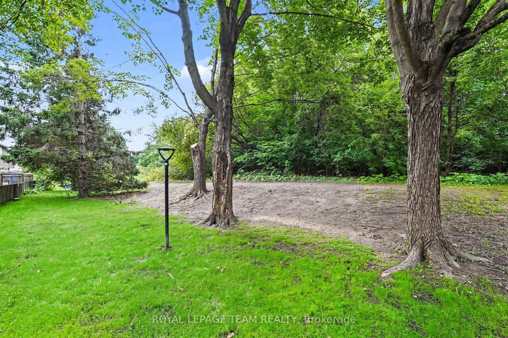 Photo 20 of Unit 75, 1328 Lassiter Terrace, Ottawa, Beaconwood — HOMEH