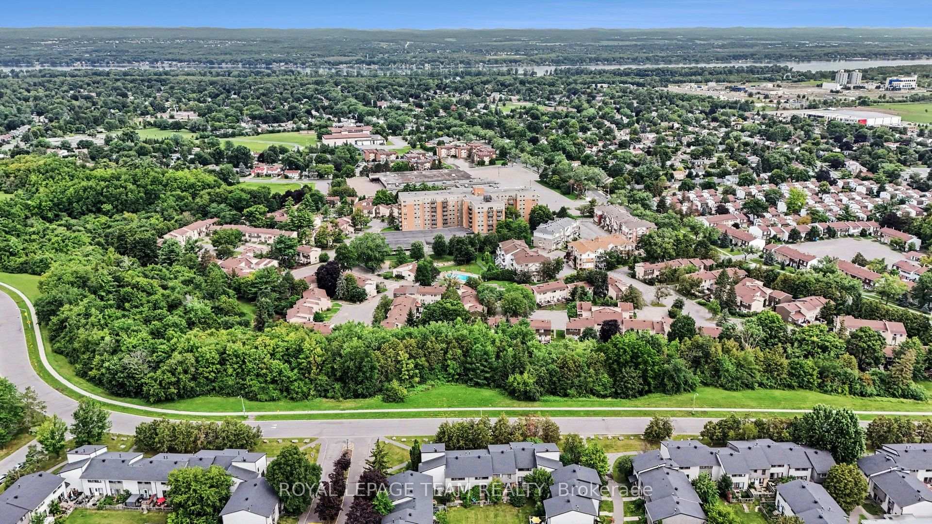 Photo 25 of Unit 75, 1328 Lassiter Terrace, Ottawa, Beaconwood — HOMEH