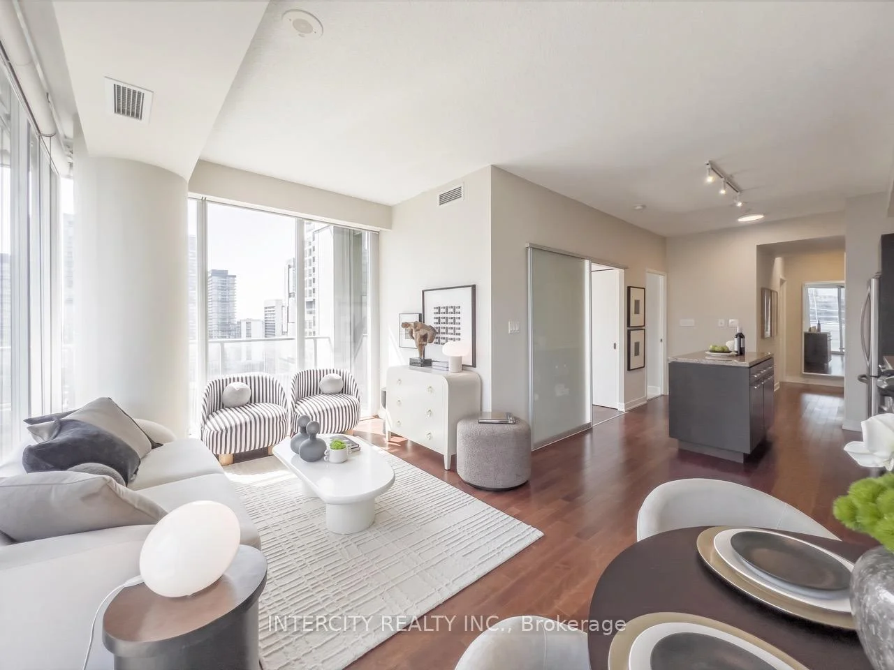 Photo 1 of Unit 2503, 126 Simcoe Street, Toronto, Waterfront Communities — HOMEH