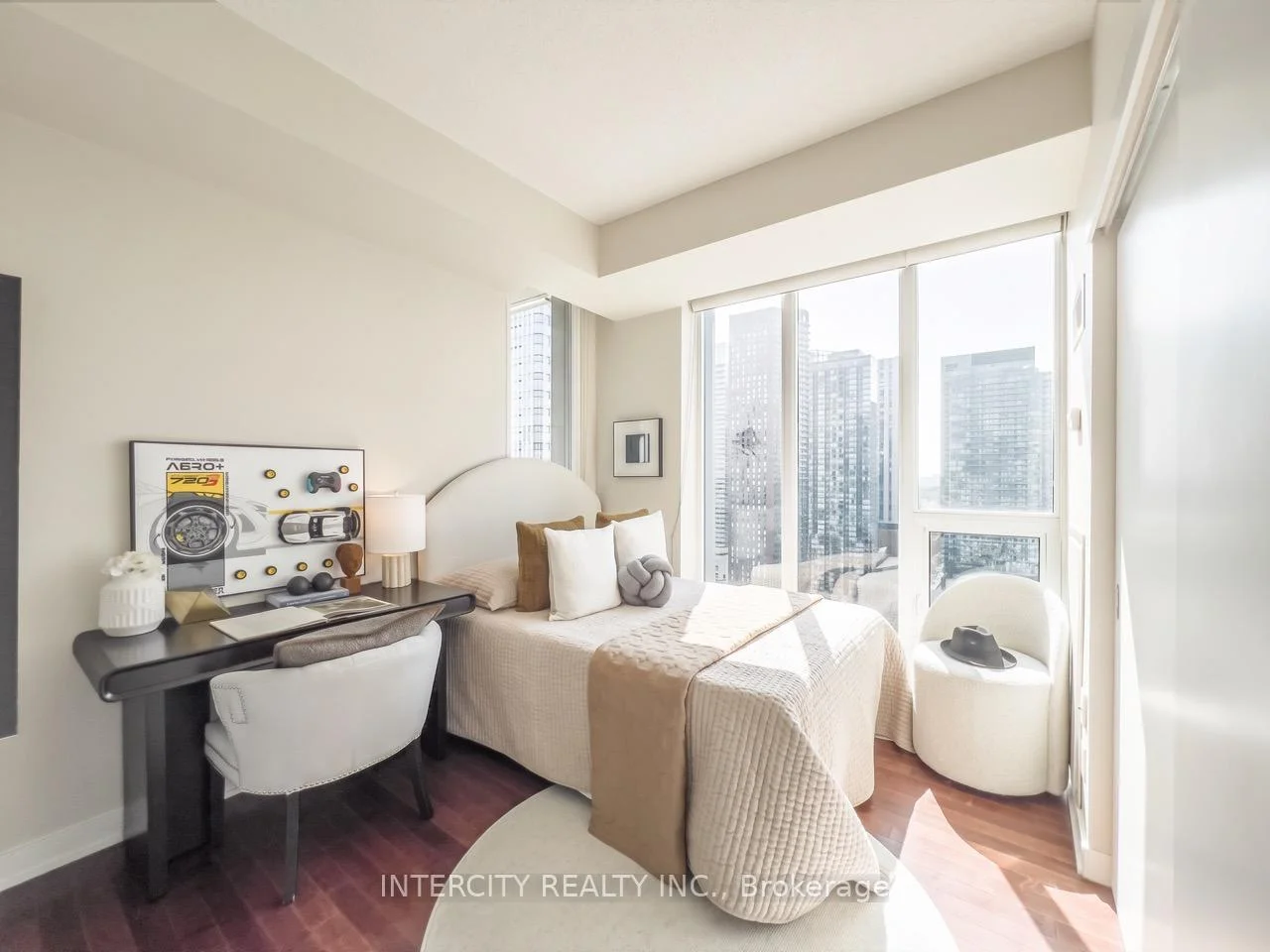 Photo 14 of Unit 2503, 126 Simcoe Street, Toronto, Waterfront Communities — HOMEH