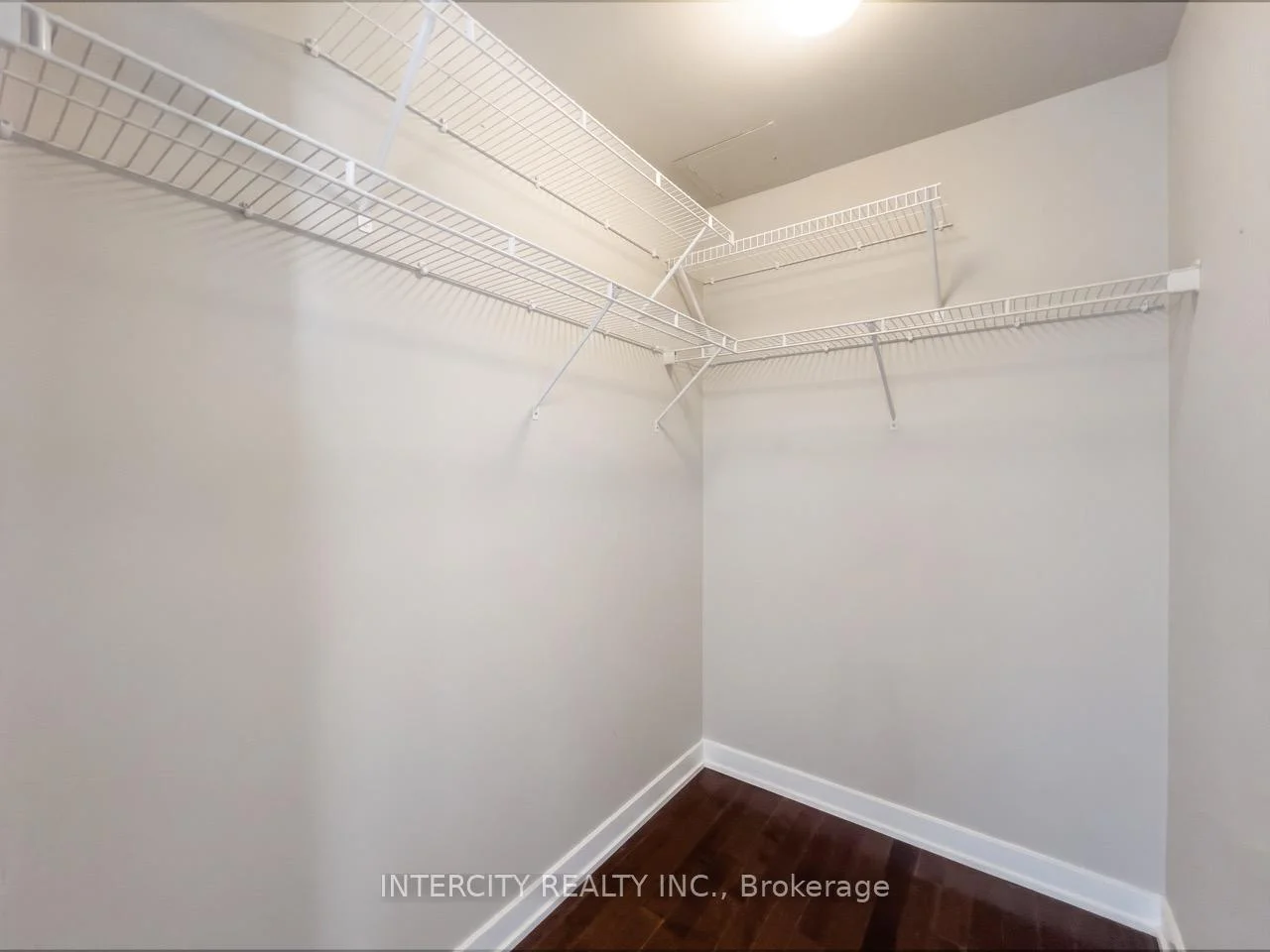 Photo 16 of Unit 2503, 126 Simcoe Street, Toronto, Waterfront Communities — HOMEH