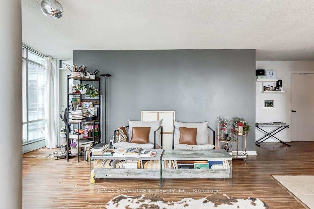 Photo 11 of Unit 2510, 373 Front Street W, Toronto, Waterfront Communities — HOMEH