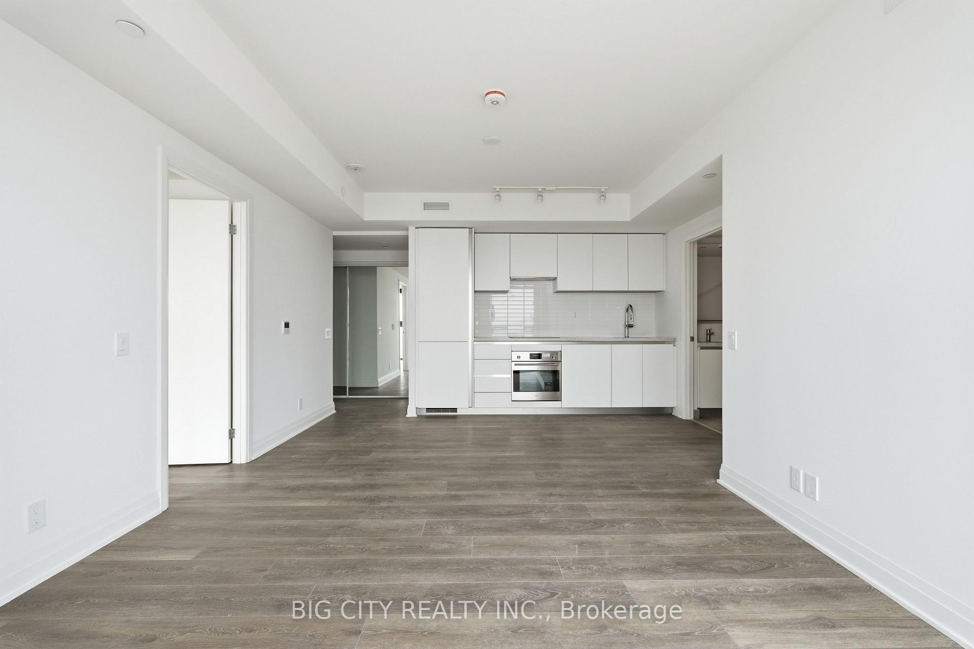 Photo 11 of Unit 1410, 25 Frederick Todd Way, Toronto, Thorncliffe Park — HOMEH