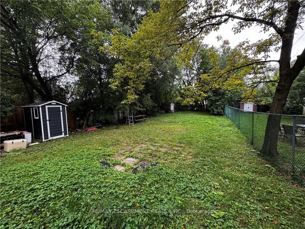 Photo 15 of 28 Brantdale Avenue, Hamilton, Southam — HOMEH