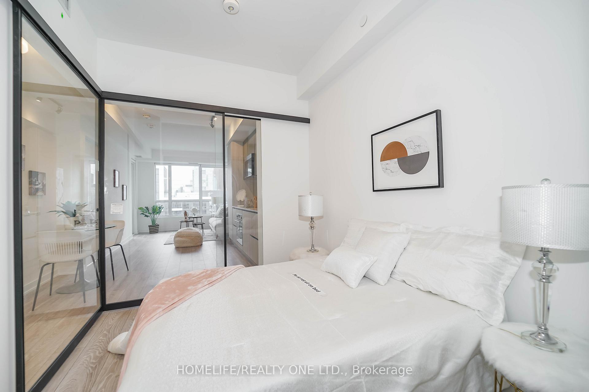 Photo 15 of Unit 4803, 108 Peter Street, Toronto, Waterfront Communities — HOMEH