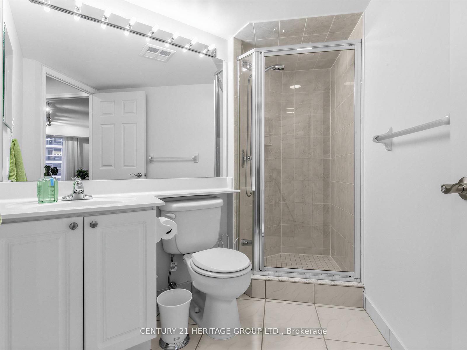 Photo 18 of Unit 815, 155 Beecroft Road, North York, Lansing-Westgate — HOMEH