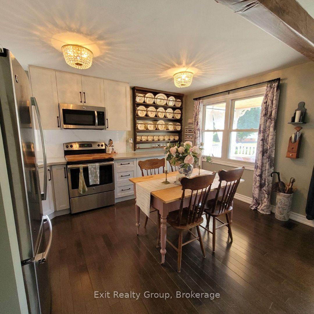 Photo 14 of 100 Arlington Avenue, Oshawa, O'Neill — HOMEH