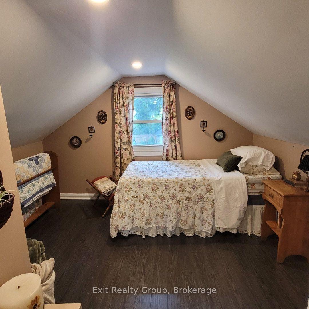 Photo 32 of 100 Arlington Avenue, Oshawa, O'Neill — HOMEH