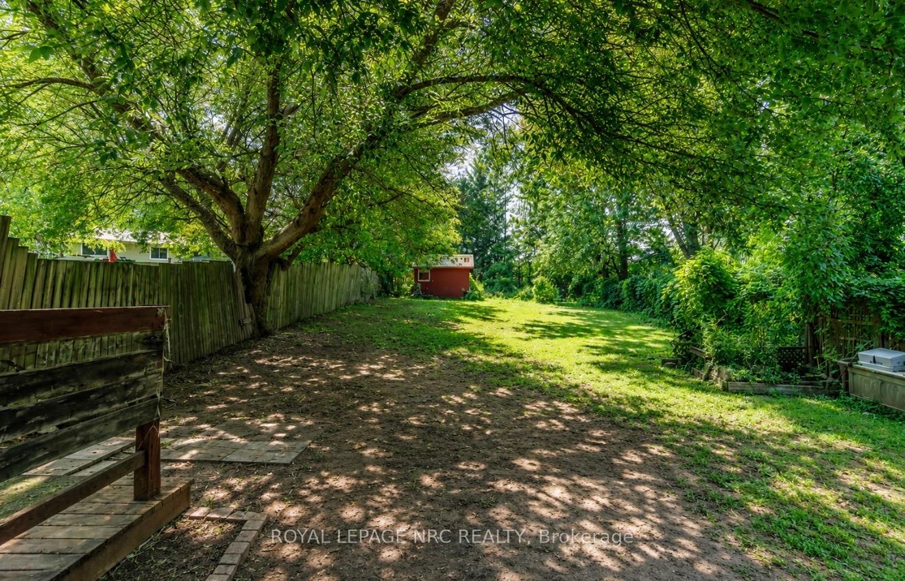 Photo 16 of 6562 Harmony Avenue, Niagara Falls, West Wood — HOMEH