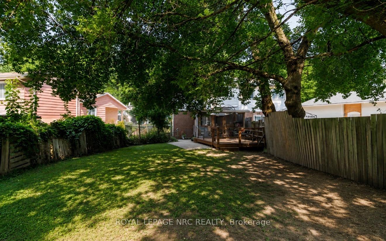 Photo 17 of 6562 Harmony Avenue, Niagara Falls, West Wood — HOMEH